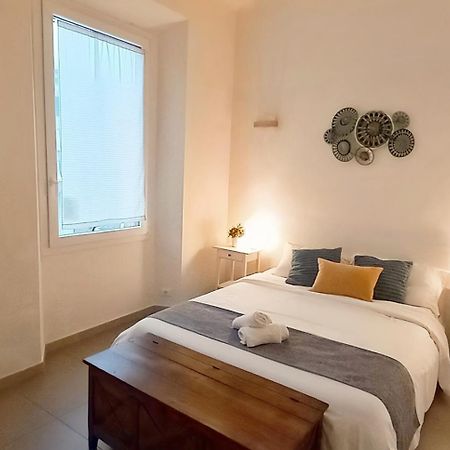 Charming & Spacious Florentine Home Just Two Mins From Tram Stop 佛罗伦萨 外观 照片