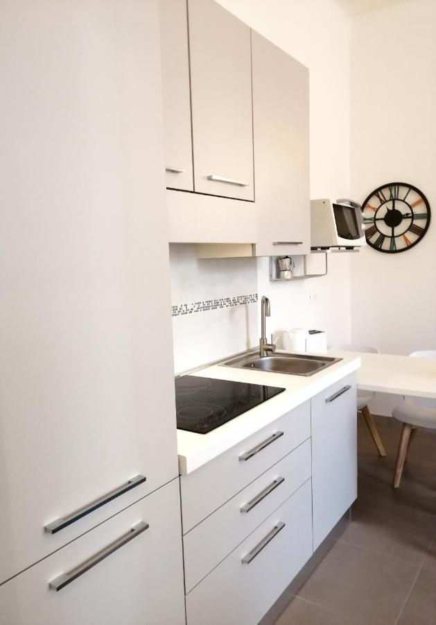 Charming & Spacious Florentine Home Just Two Mins From Tram Stop 佛罗伦萨 外观 照片