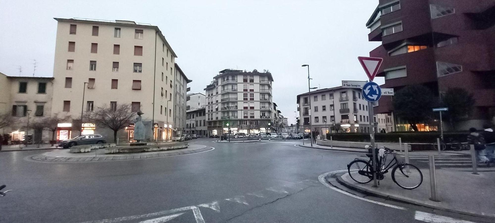 Charming & Spacious Florentine Home Just Two Mins From Tram Stop 佛罗伦萨 外观 照片